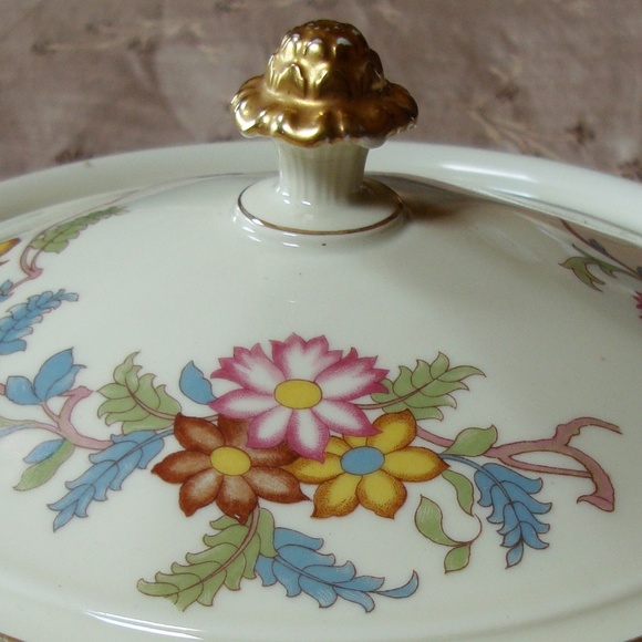 Vintage Continental Ivory Bavaria Vegetable Bowl - Picture 8 of 8